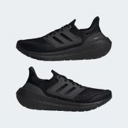 ULTRABOOST LIGHT